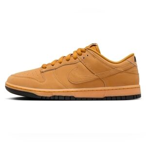 New NIKE DUNK LOW RETRO SE Wheat Black Gum Men's Sz 10